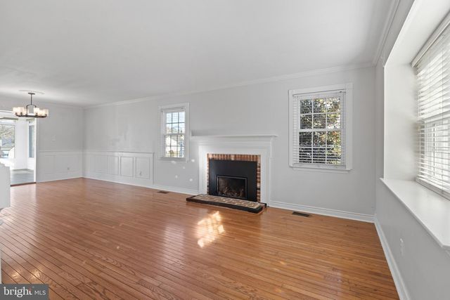 16 HAWTHORNE AVE, Newark, DE 19711