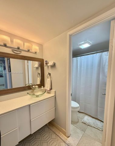 1351 NE Miami Gardens Drive 704E, Miami, FL 33179