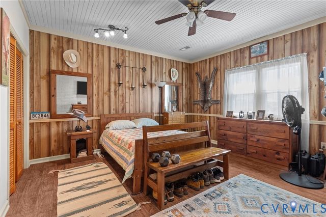 725 Transco Rd, Scottsville, VA 24590