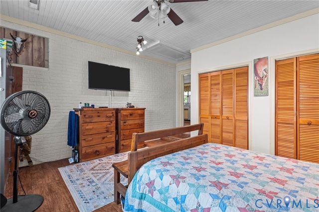 725 Transco Rd, Scottsville, VA 24590