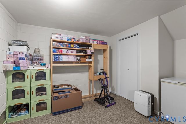 725 Transco Rd, Scottsville, VA 24590