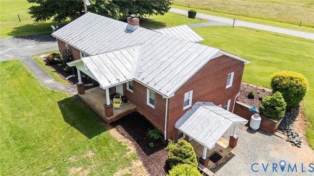 725 Transco Rd, Scottsville, VA 24590