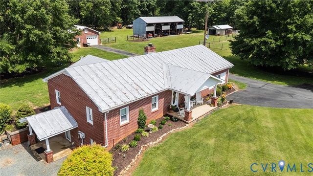 725 Transco Rd, Scottsville, VA 24590