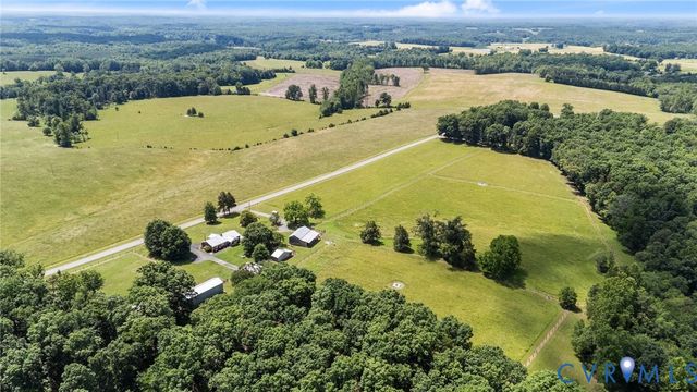 725 Transco Rd, Scottsville, VA 24590