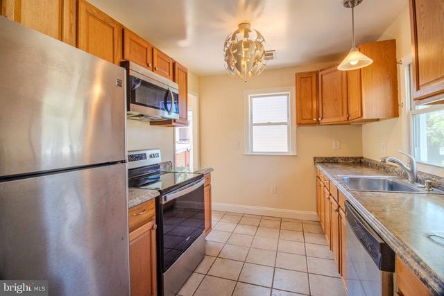 6009 STATE ST, Landover, MD 20785
