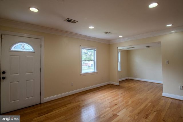 6009 STATE ST, Landover, MD 20785