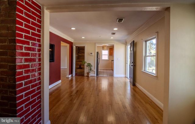 6009 STATE ST, Landover, MD 20785