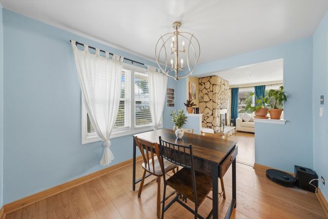 7920 W 91st Street, Hickory Hills, IL 60457