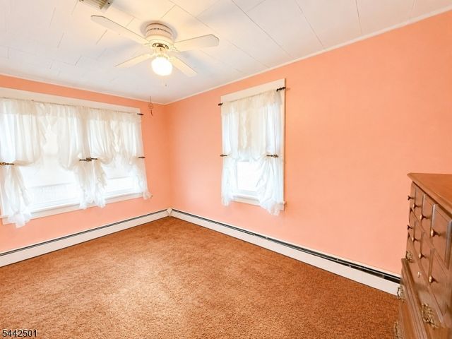 810 Colfax Ave, Pompton Lakes Boro, NJ 07442