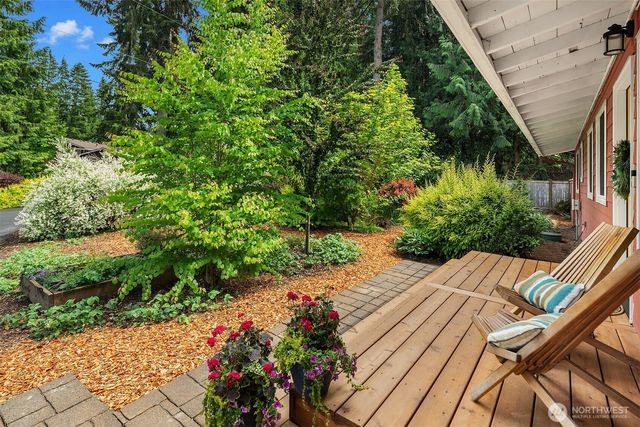 11627 204th Avenue NE, Redmond, WA 98053