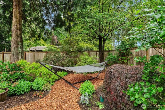 11627 204th Avenue NE, Redmond, WA 98053