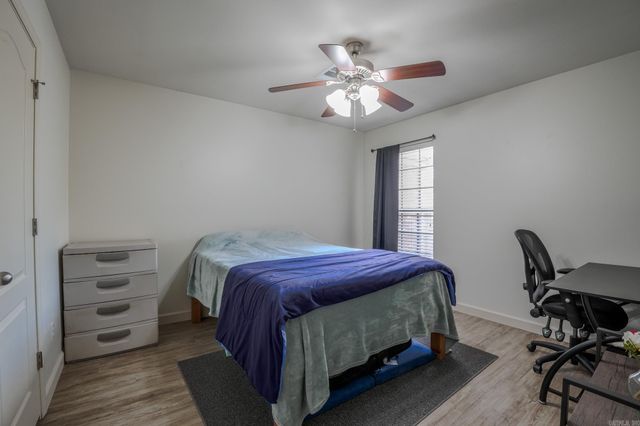 35 Garden Oaks Drive, Maumelle, AR 72113