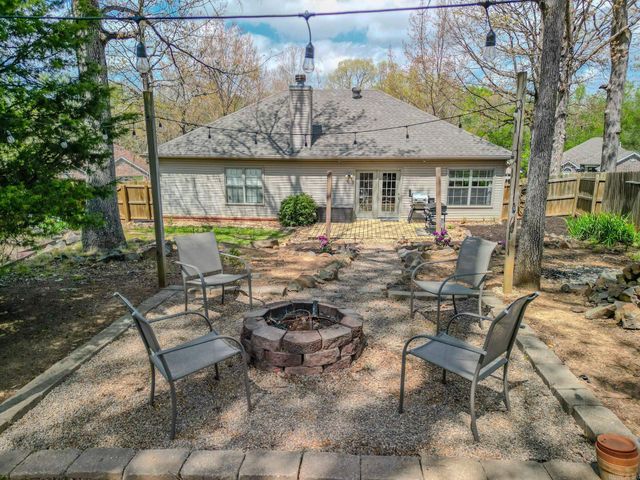 35 Garden Oaks Drive, Maumelle, AR 72113