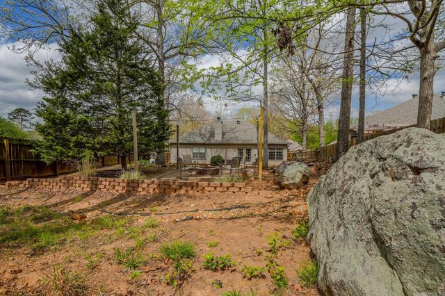 35 Garden Oaks Drive, Maumelle, AR 72113
