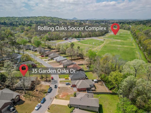 35 Garden Oaks Drive, Maumelle, AR 72113