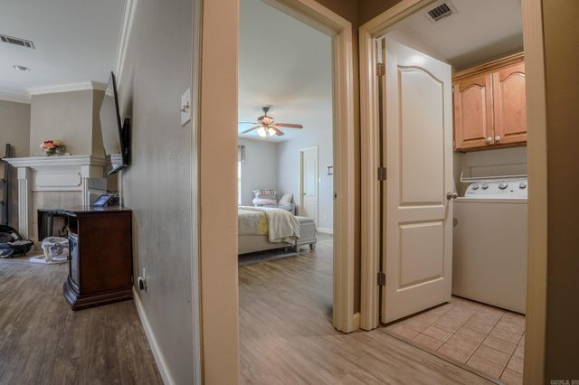 35 Garden Oaks Drive, Maumelle, AR 72113