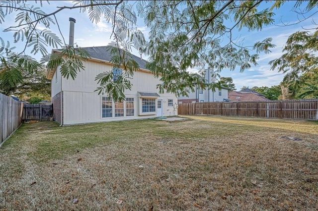 18810 Timber Way Drive, Humble, TX 77346