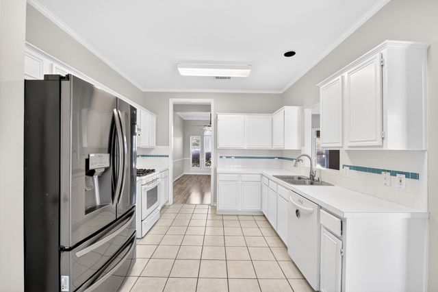 4012 La Paz Court, Plano, TX 75074