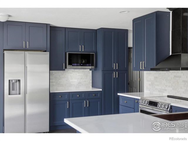 3901 Heatherwood Circle, Johnstown, CO 80534