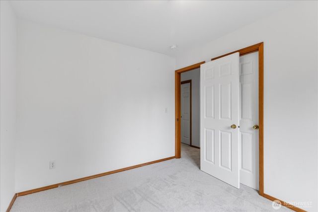 19414 77th Place NE, Kenmore, WA 98028