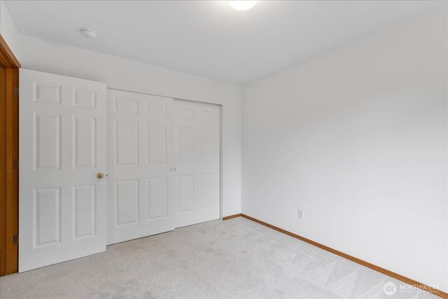 19414 77th Place NE, Kenmore, WA 98028