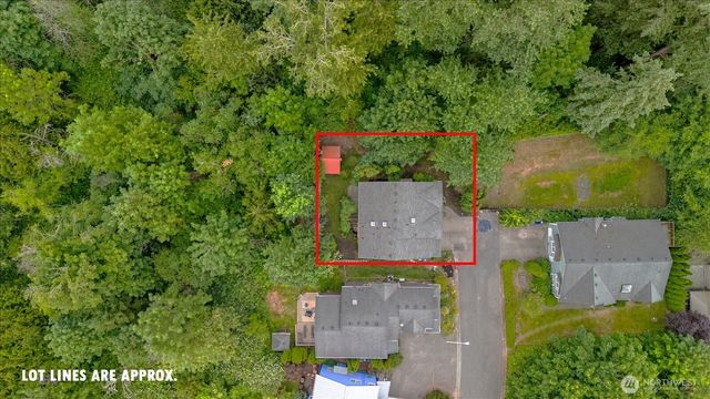 19414 77th Place NE, Kenmore, WA 98028