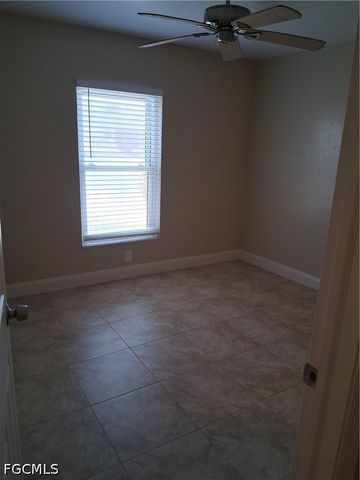15000 Arbor Lakes DR E 3, North Fort Myers, FL 33917