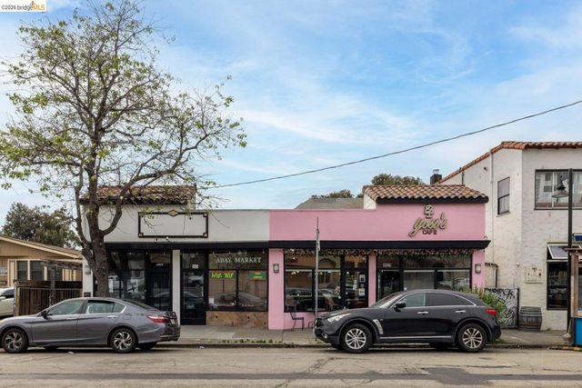 4935 Shattuck Ave, Oakland, CA 94609