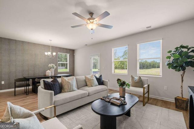 1260 Meadowbrook Drive, Jonesboro, GA 30238