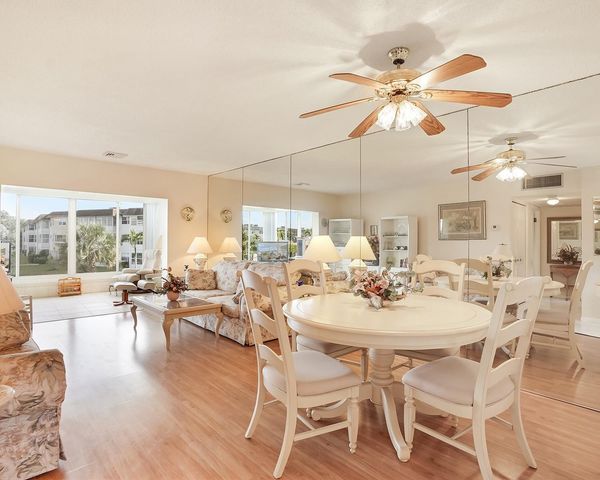 3500 NW 48th Avenue 513, Lauderdale Lakes, FL 33319