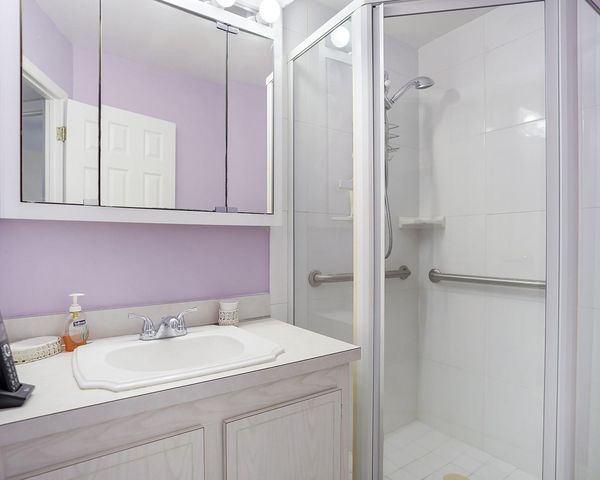 3500 NW 48th Avenue 513, Lauderdale Lakes, FL 33319