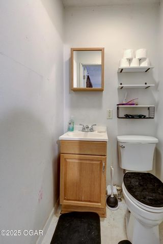 133 Red Oak Drive, Carl Junction, MO 64834