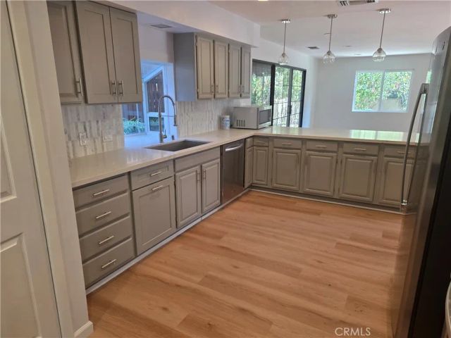 3255 Henrietta, Glendale, CA 91214