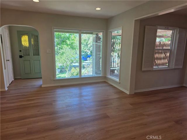 3255 Henrietta, Glendale, CA 91214