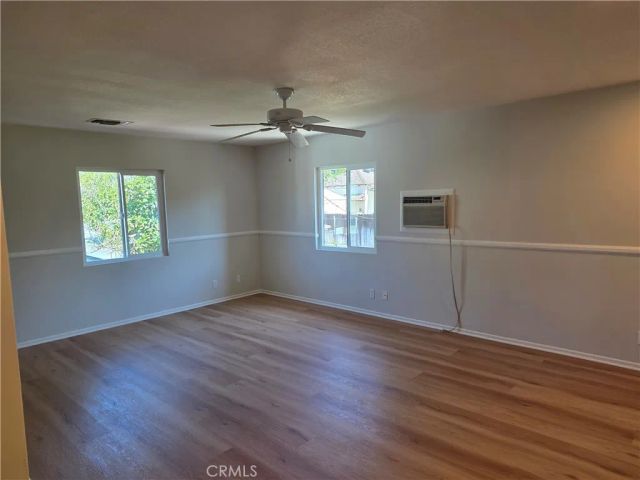 3255 Henrietta, Glendale, CA 91214