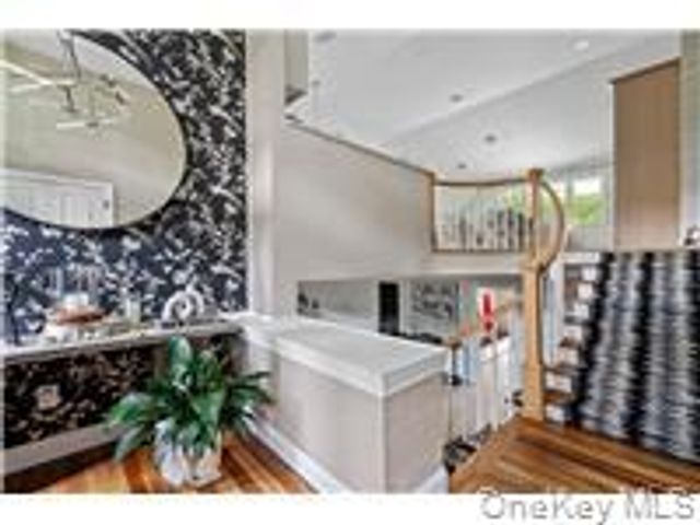 22 Beaumont Drive, Melville, NY 11747