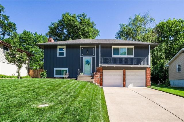 406 E 90th Terrace, Kansas City, MO 64131