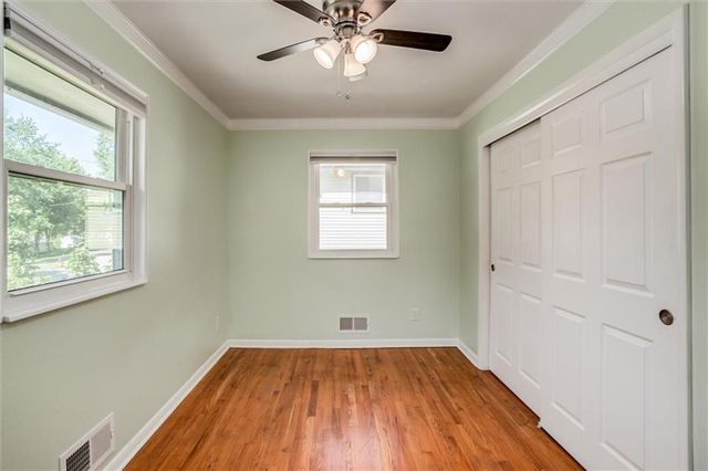 406 E 90th Terrace, Kansas City, MO 64131