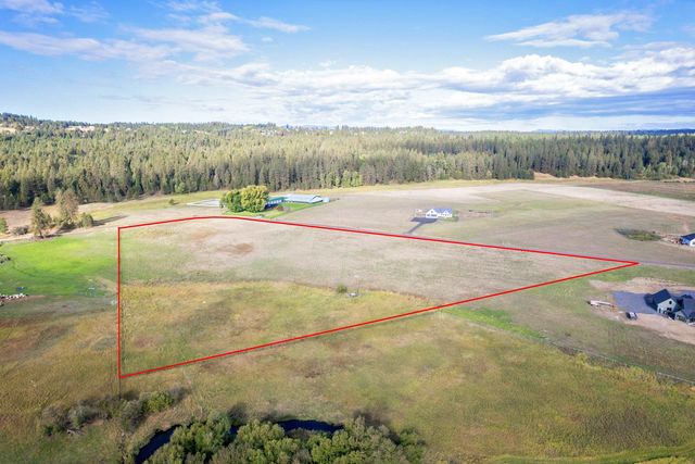 24340 N Crescent Rd, Chattaroy, WA 99003
