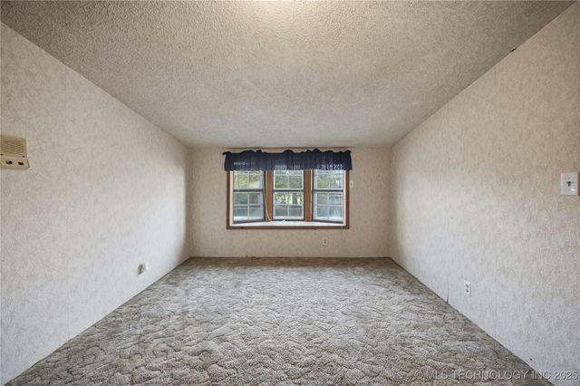 1812 Houston Street, Muskogee, OK 74403