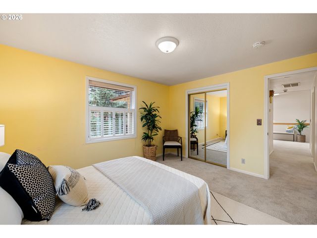 2323 W 28TH Ave, Eugene, OR 97405