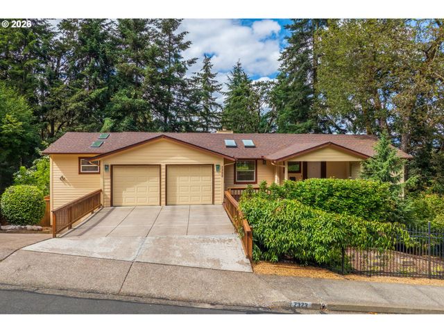 2323 W 28TH Ave, Eugene, OR 97405