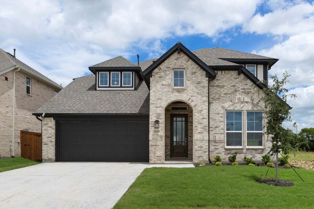 1020 Wheatland Drive, Justin, TX 76247