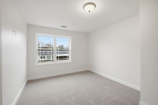 110 Crystal Brook Drive, Springfield, MA 01118