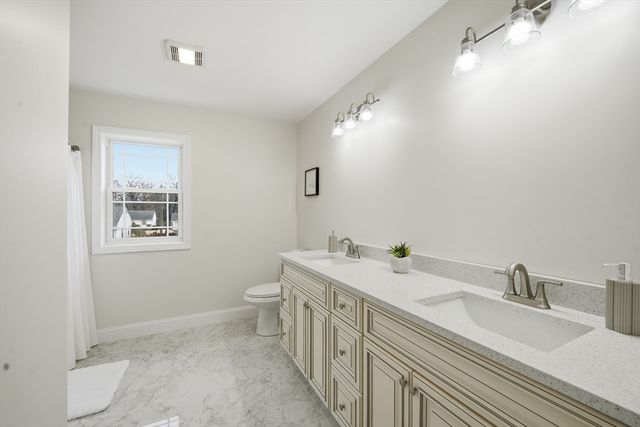 110 Crystal Brook Drive, Springfield, MA 01118