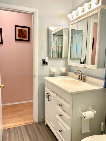 133 NW 10th Court, Boynton Beach, FL 33426