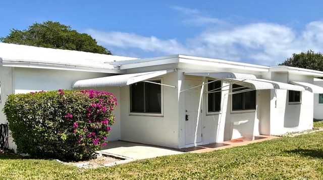 133 NW 10th Court, Boynton Beach, FL 33426