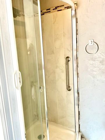 133 NW 10th Court, Boynton Beach, FL 33426