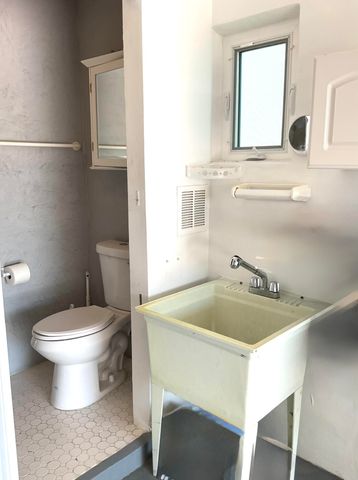 133 NW 10th Court, Boynton Beach, FL 33426