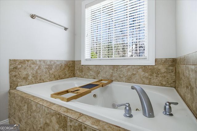 159 Aubree Way, Mcdonough, GA 30252